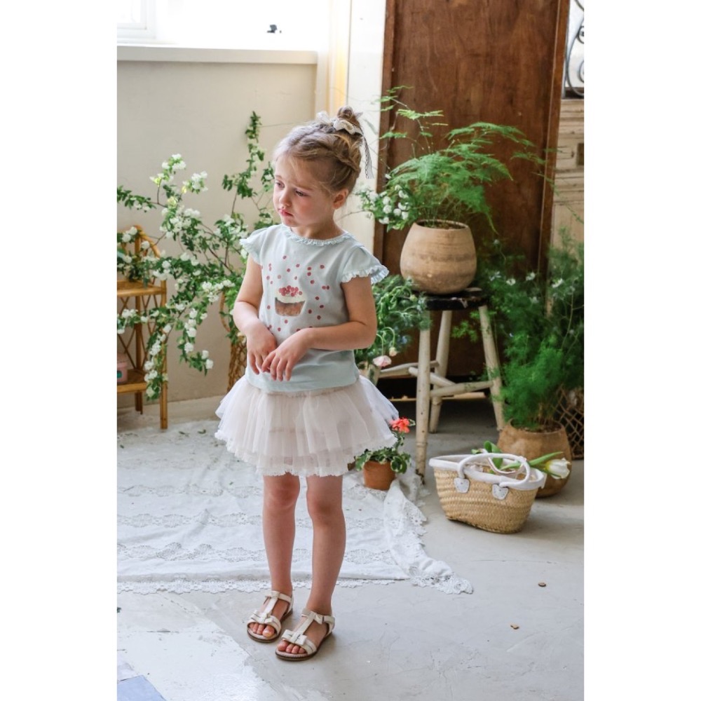 Flo 夏季甜點藍莓蛋糕印花T恤-細節圖7