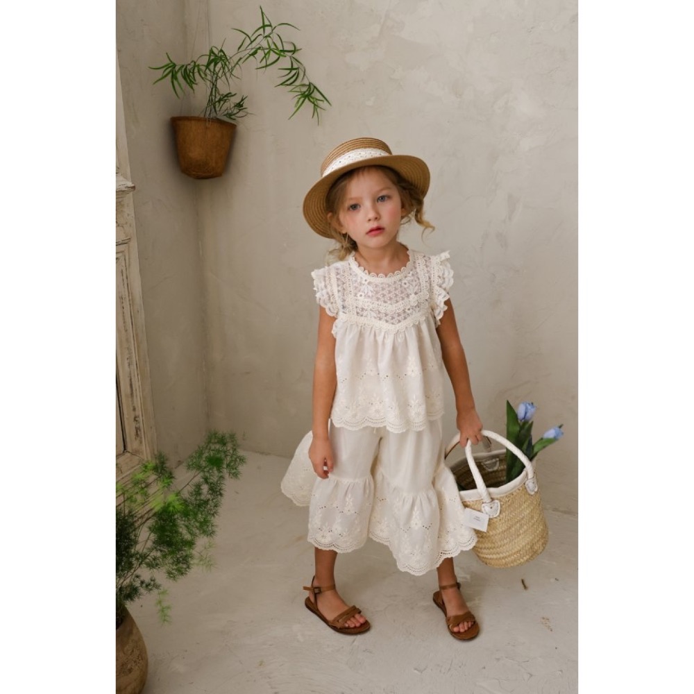 Flo 高工藝雕花背心-細節圖5