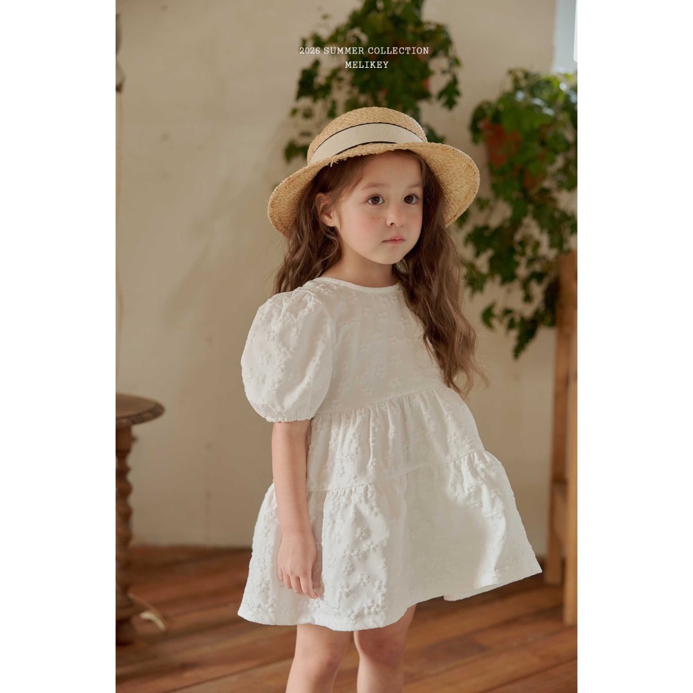 MELIKEY 夏季立體花紋後蝴蝶結洋裝-細節圖2