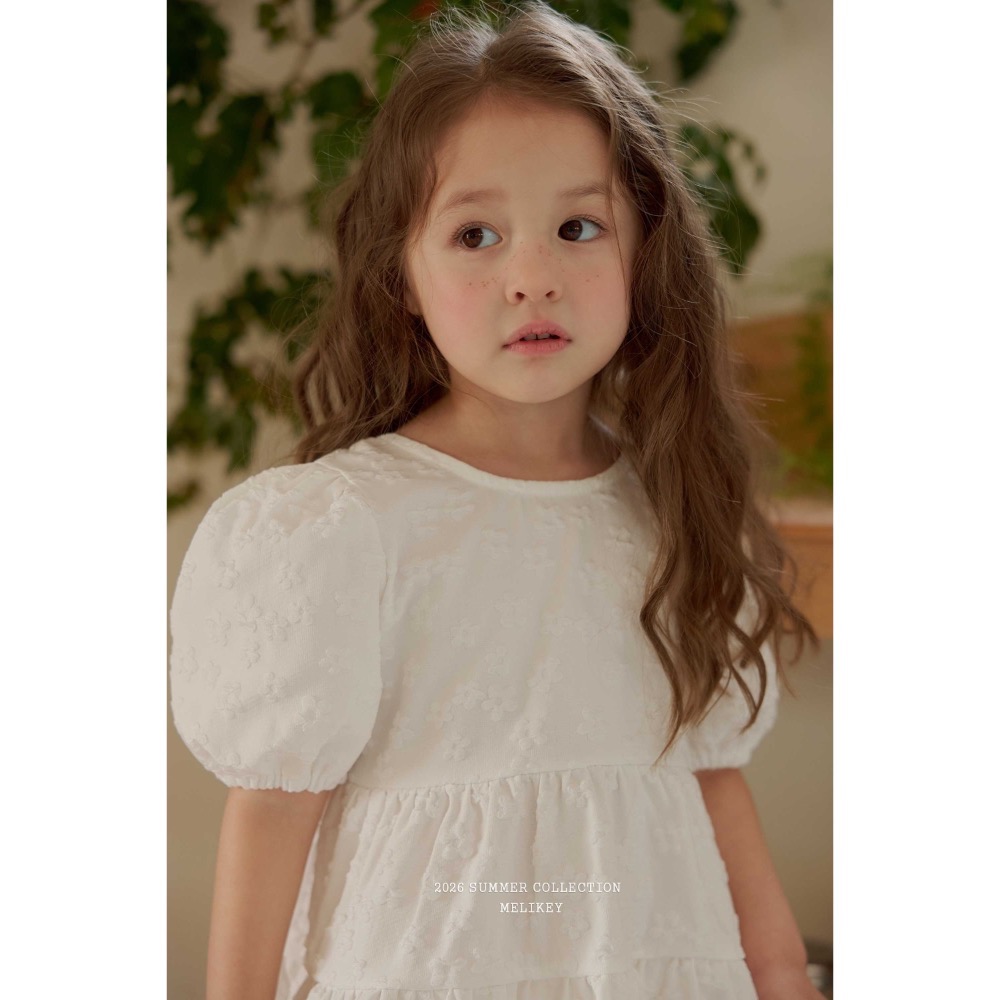 MELIKEY 夏季立體花紋後蝴蝶結洋裝-細節圖7