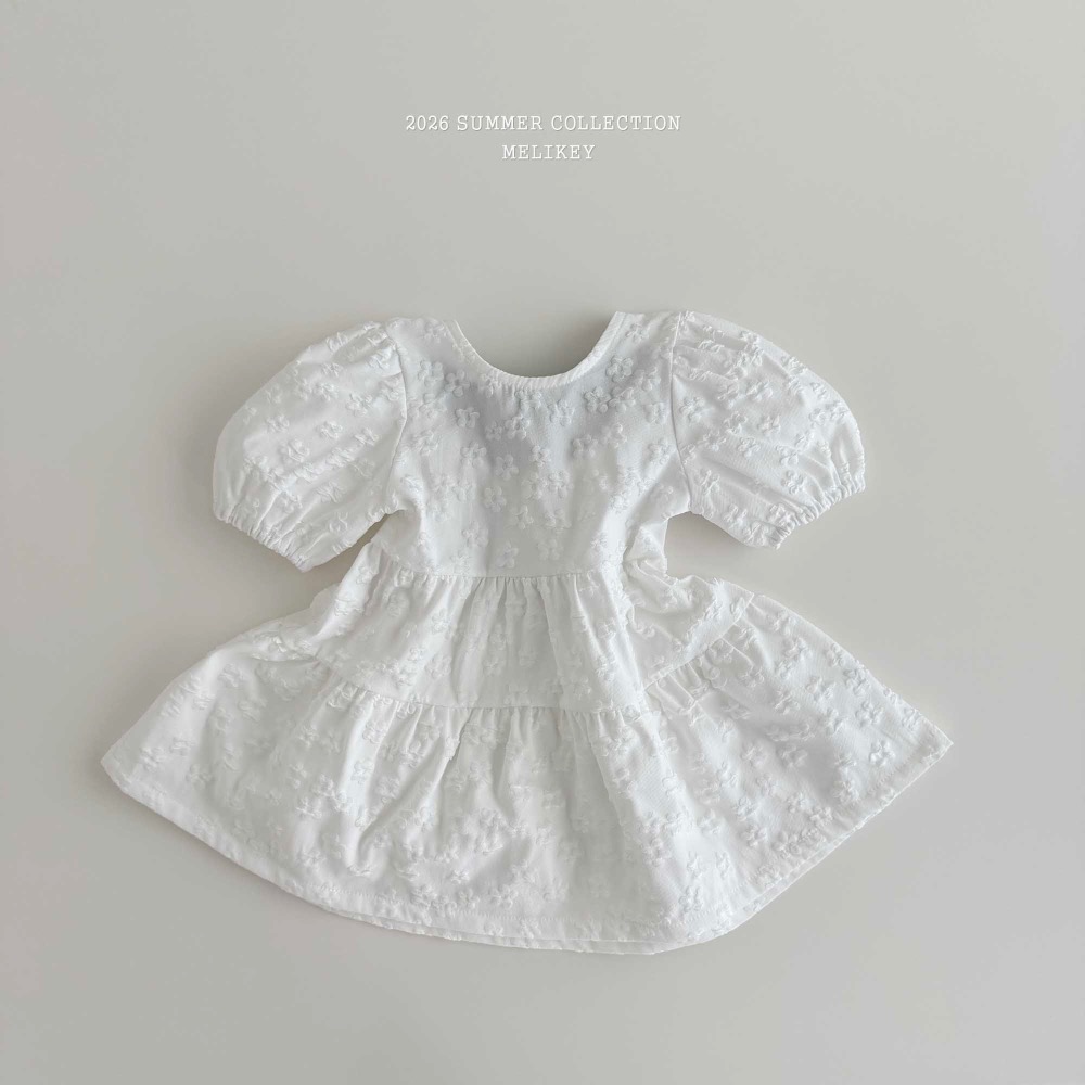 MELIKEY 夏季立體花紋後蝴蝶結洋裝-細節圖10