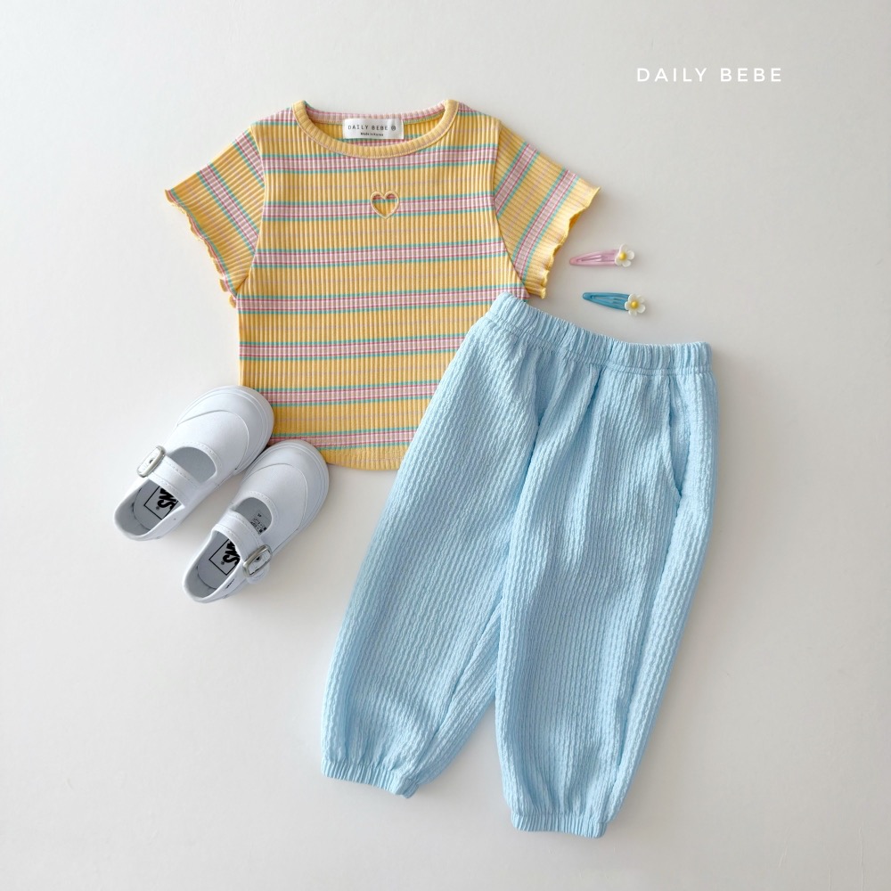 Daily Bebe 夏季鏤空愛心木耳邊上衣-細節圖6
