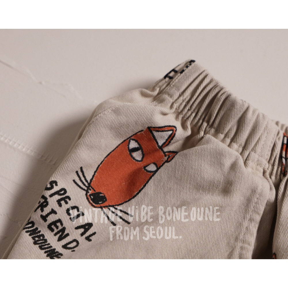 Boneoune 夏季滿版狐狸短褲-細節圖5