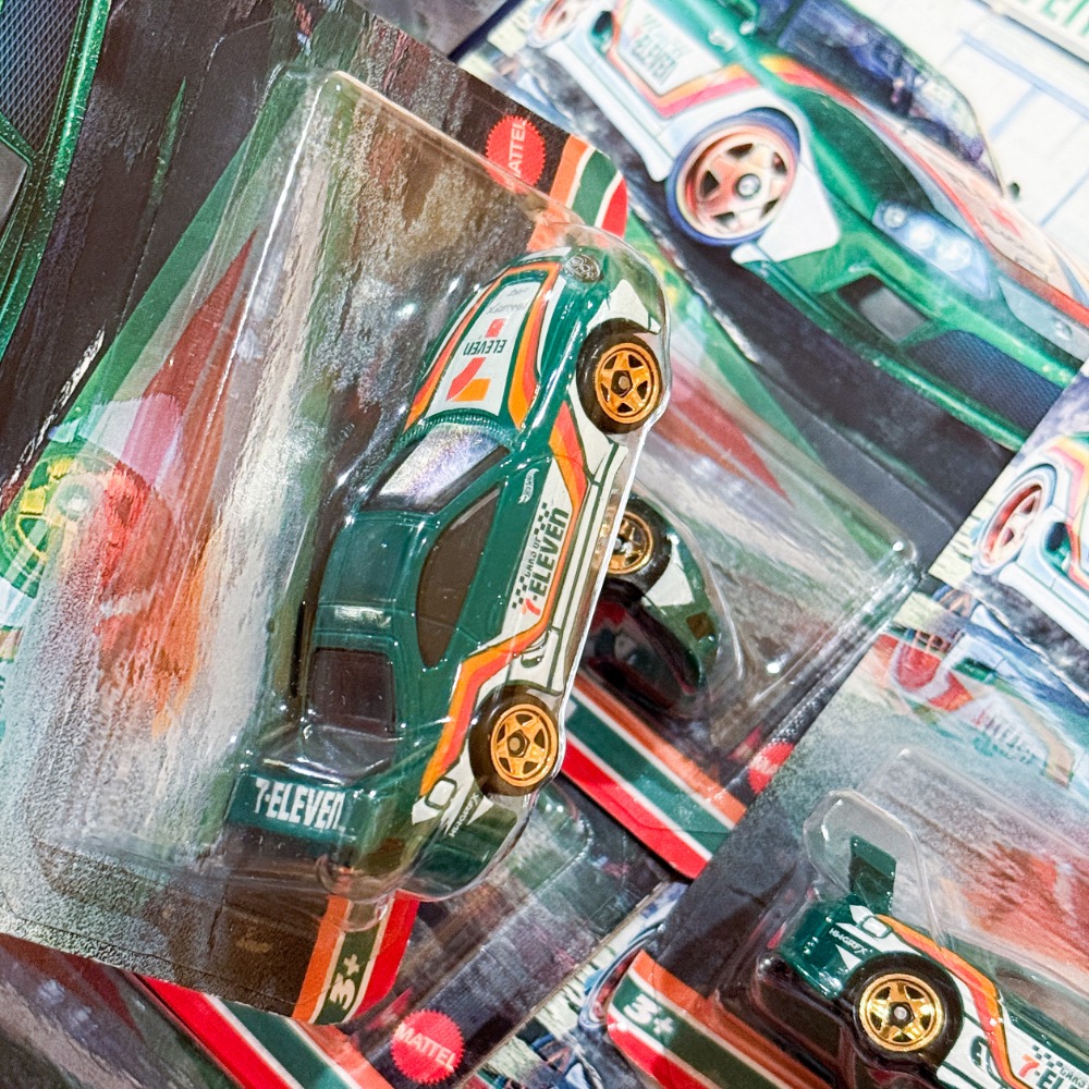 海外限定‼️ (含透明保護殼） Hot wheels 風火輪 7-11 seven 便利商店 豐田 Supra 牛魔王-細節圖4