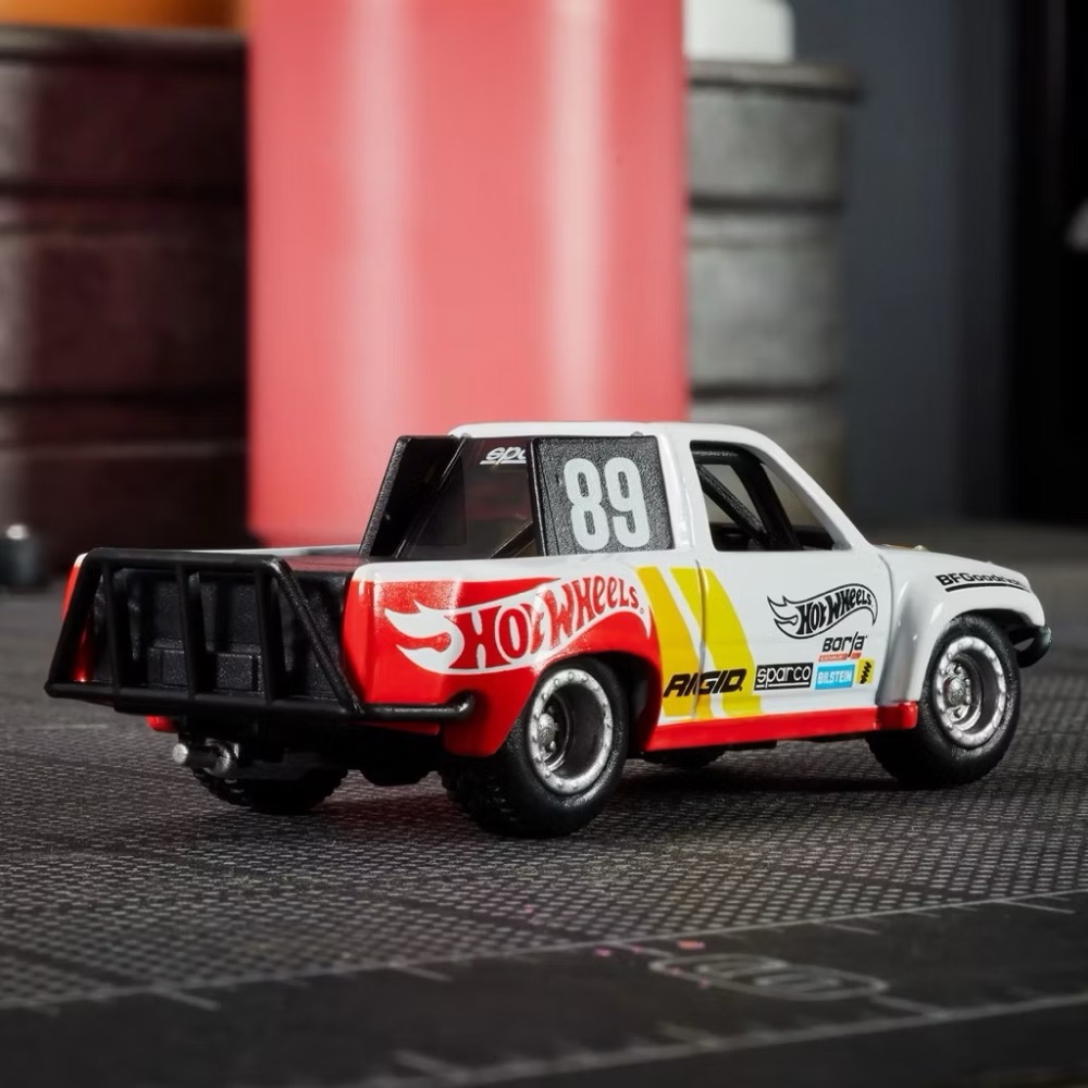 現貨 Hot Wheels 風火輪小汽車 Elite64 1989 Toyota HiLux Truck 豐田 競技皮卡-細節圖2