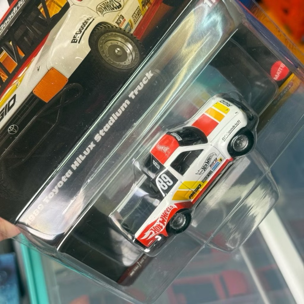現貨 Hot Wheels 風火輪小汽車 Elite64 1989 Toyota HiLux Truck 豐田 競技皮卡-細節圖4