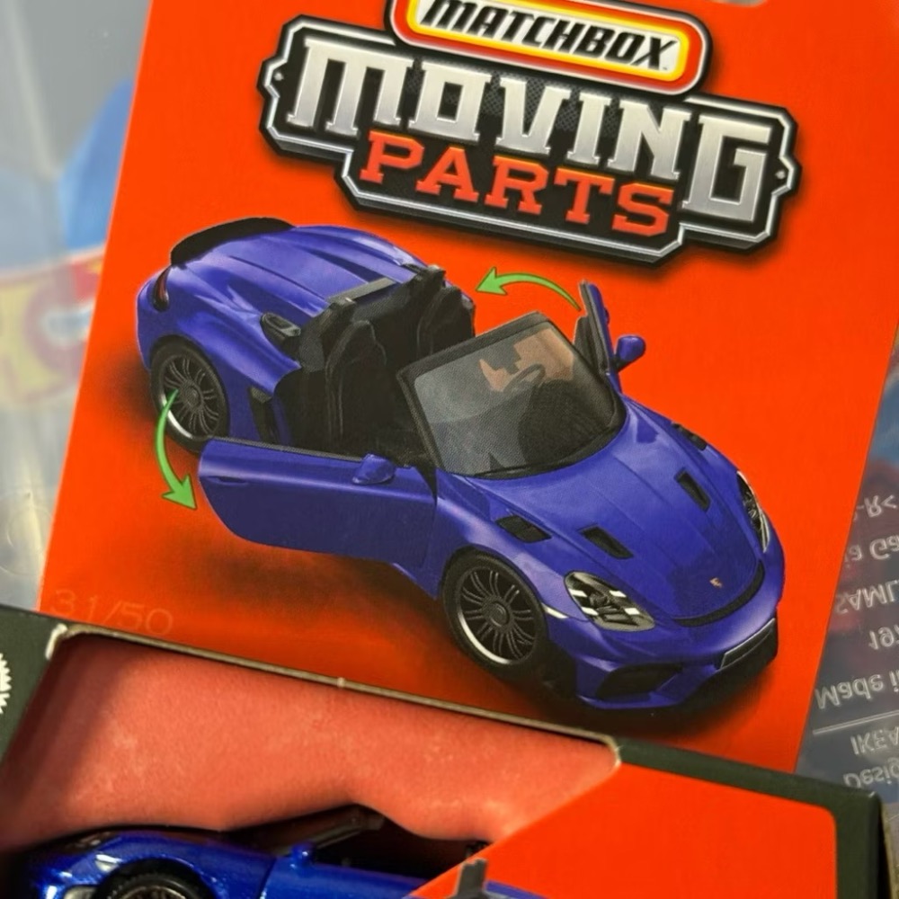 現貨 Matchbox 火柴盒小汽車 Moving Parts 可動系列 Porsche 保時捷 718 spider-細節圖3