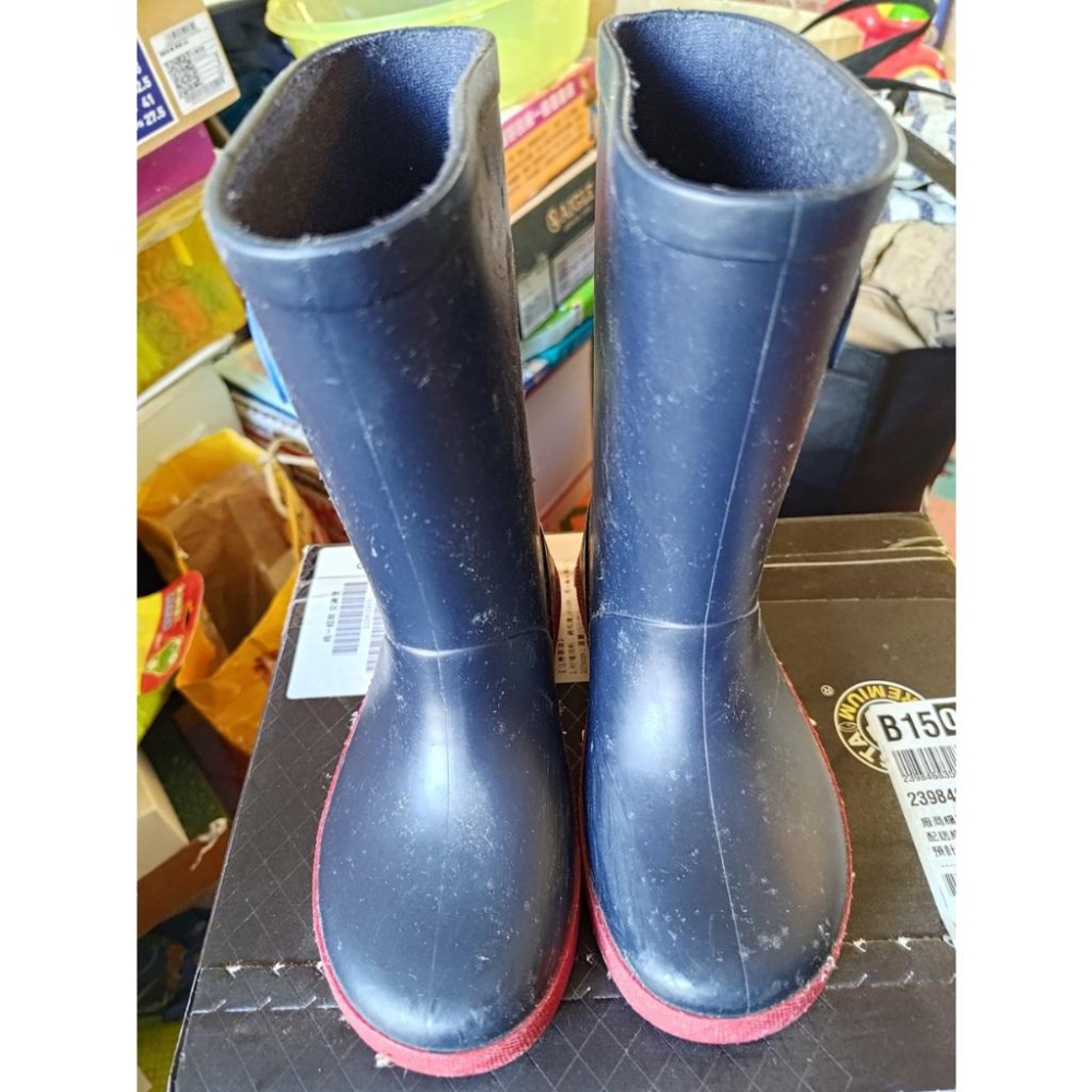小童雨鞋 二手出清 鞋底17.5公分 只要250元-細節圖2