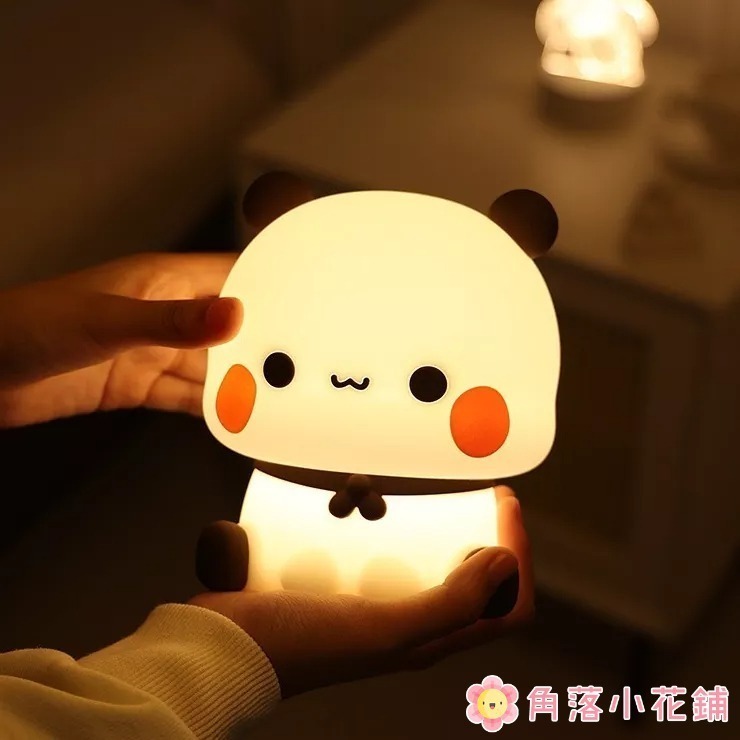 【預購】小熊貓一二拍拍燈 充電款 柔光 可愛小夜燈 送禮用 女生禮物 閨密送禮 可愛熊貓 交換禮物 聖誕禮物-細節圖4
