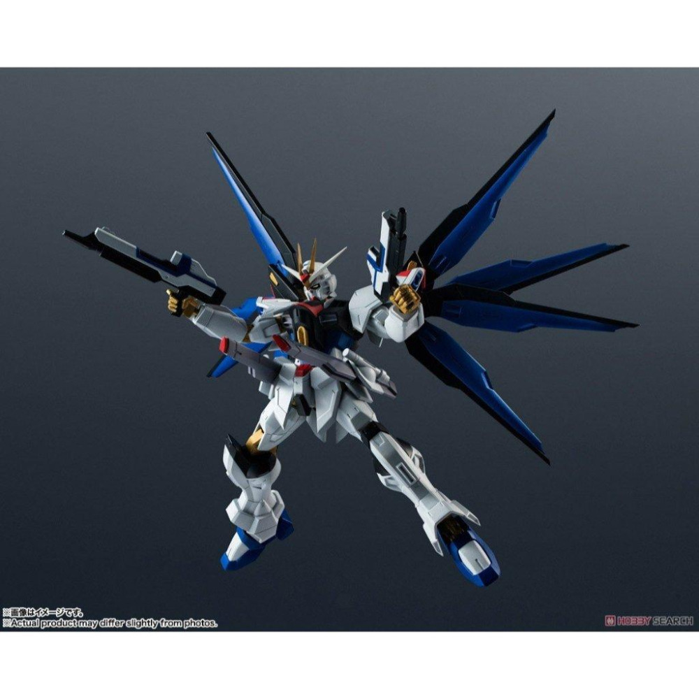 【小人物繪舘】*現貨*代理版BANDAI萬代鋼彈 UNIVERSE ZGMF-X20A 攻擊自由鋼彈 可動完成品-細節圖2