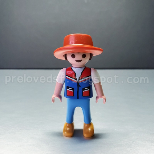 Playmobil 5457 摩比 人偶 小朋友 附橘色帽子〈清空間放山雞〉