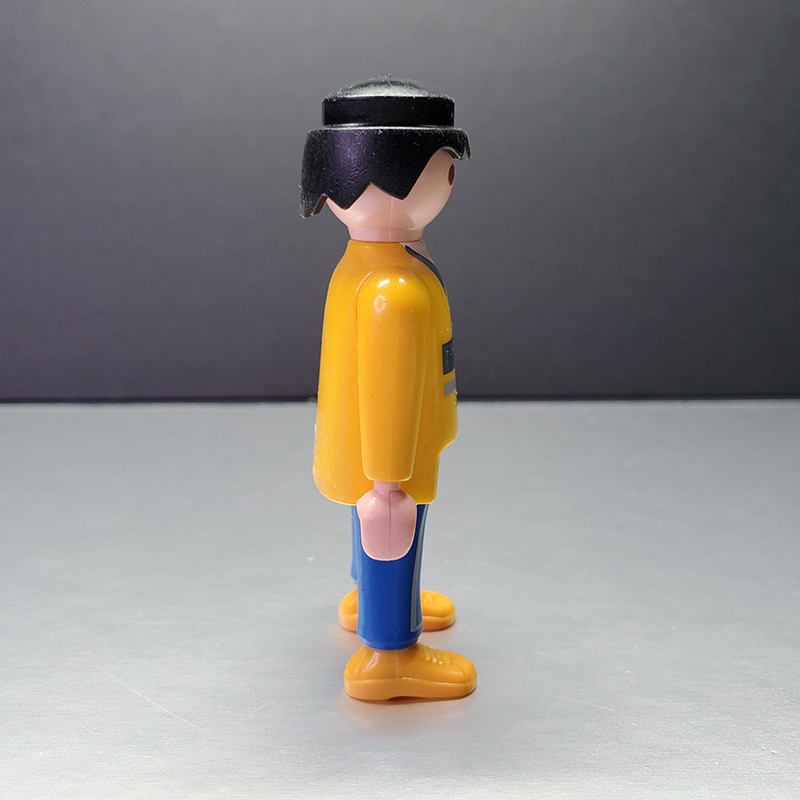 Playmobil 摩比 人偶 黑髮 長袖黃衣 藍色長褲 黃鞋〈清空間放山雞〉-細節圖4