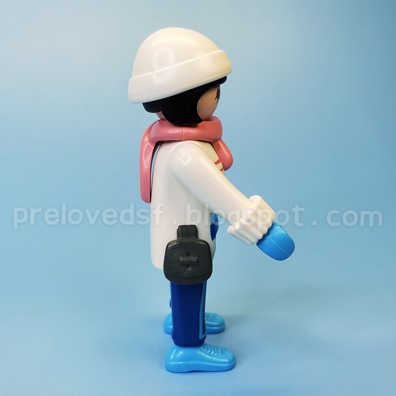 Playmobil 5587 摩比 人偶 聖誕市集裡的摩比人偶 大人 冬裝 聖誕節〈清空間放山雞〉-細節圖3