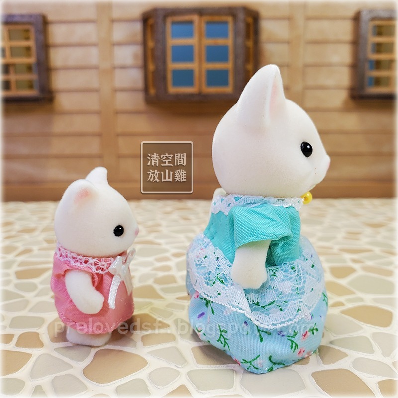 Sylvanian Families 森林家族 牛奶貓 絲綢貓 貓女孩與寶寶 2014日版禮盒組拆出〈清空間放山雞〉-細節圖4