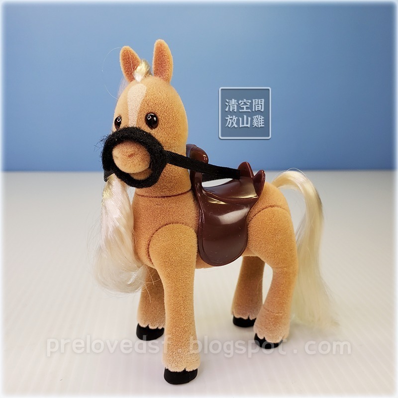 Sylvanian Families 森林家族 三色貓與馬 馬術組合 獎盃 中型馬 美版 絕版〈清空間放山雞〉-細節圖2