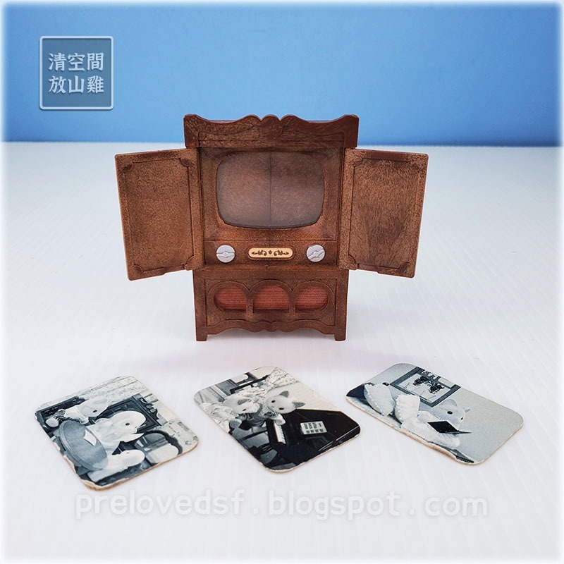 森林家族 電視 沙發 書櫃 電話桌 傘架 雨傘 咕咕鐘 雜誌架 二手無盒 絕版〈清空間放山雞〉-細節圖2