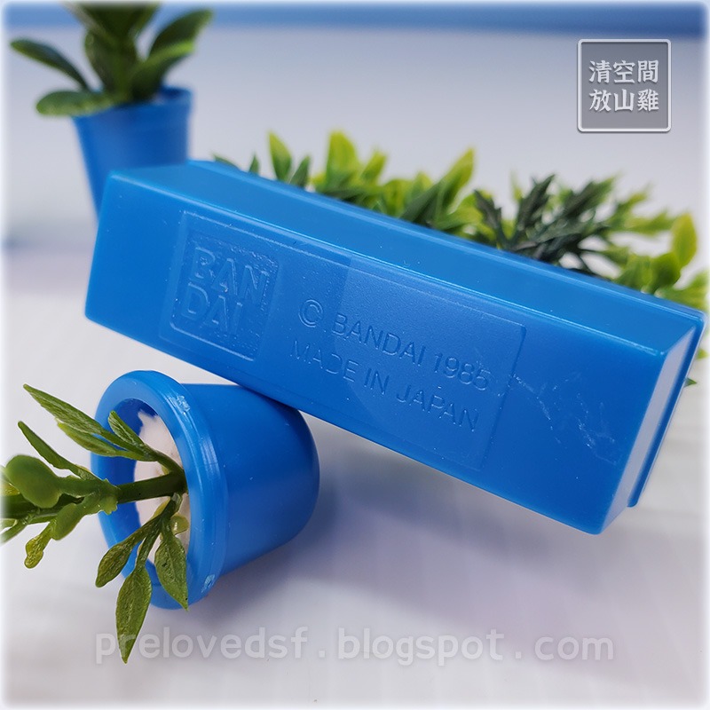 1985 BANDAI 早期家具配件 紅色衣櫃 盆栽組 日本製 二手有盒 絕版〈清空間放山雞〉-細節圖6