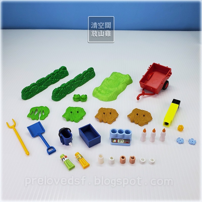 Playmobil 5531 摩比 動物戶外護理站 圍欄 馬廄 二手無盒 絕版〈清空間放山雞〉-細節圖5