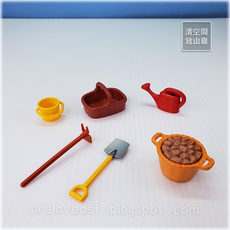 Playmobil 5120 家具配件拆售區 摩比 農舍 農場 鄉村 二手無盒 絕版〈清空間放山雞〉-規格圖1