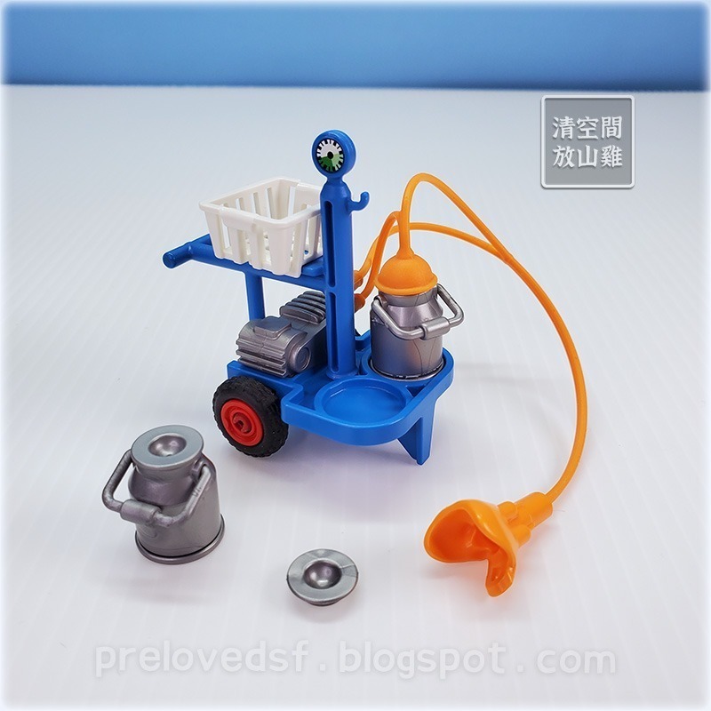 Playmobil 6120 配件拆售區 摩比 農場配件 農場動物 二手無盒 絕版〈清空間放山雞〉-規格圖1