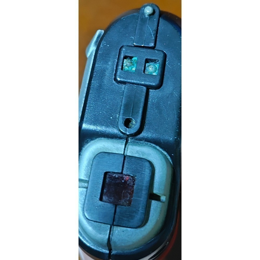 數碼寶貝 紅黑 怪獸對打機 條碼機 故障品-細節圖3