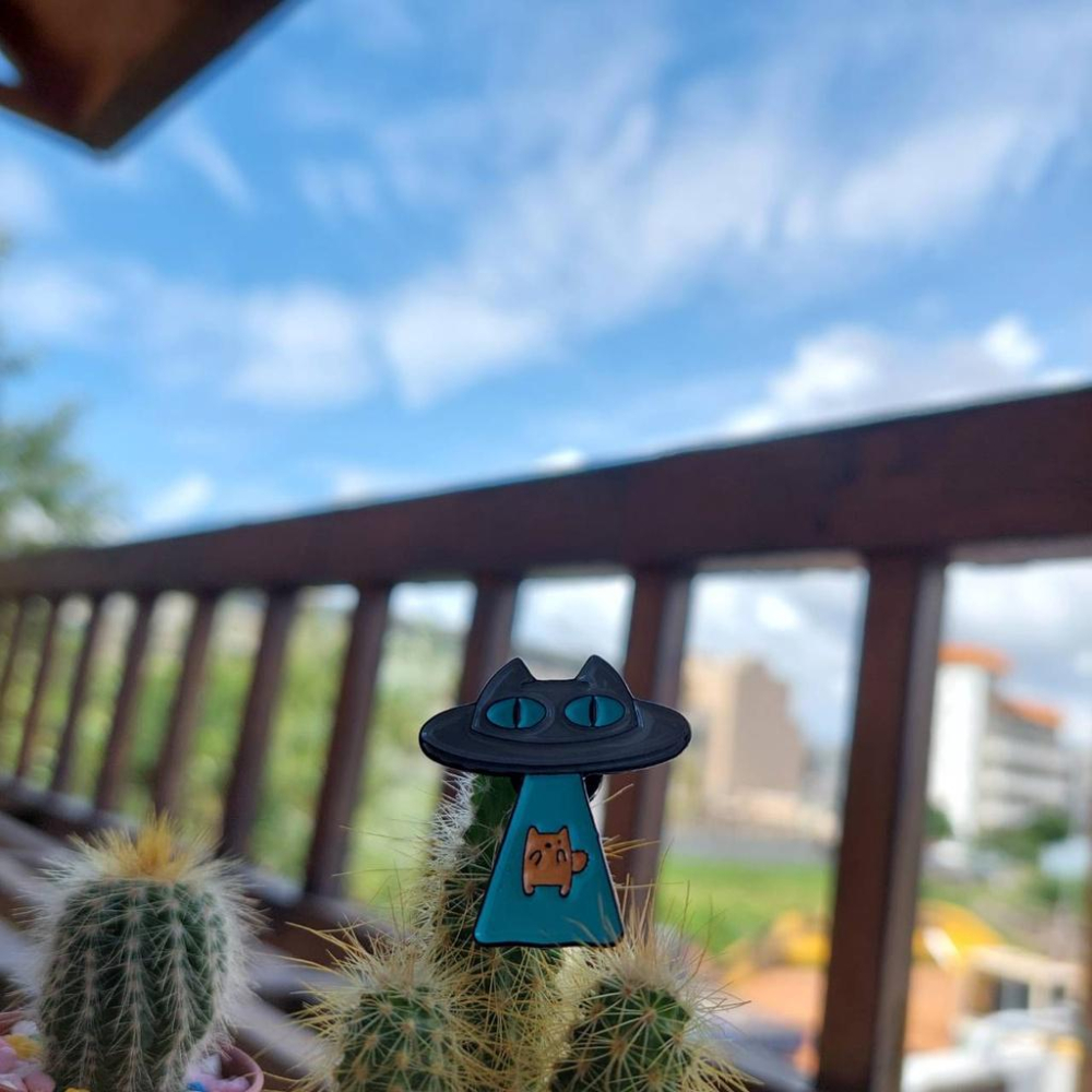 【怪寶貝】喵星人 貓咪是外星人 一定是 胸針 胸章 徽章 禮物-細節圖2