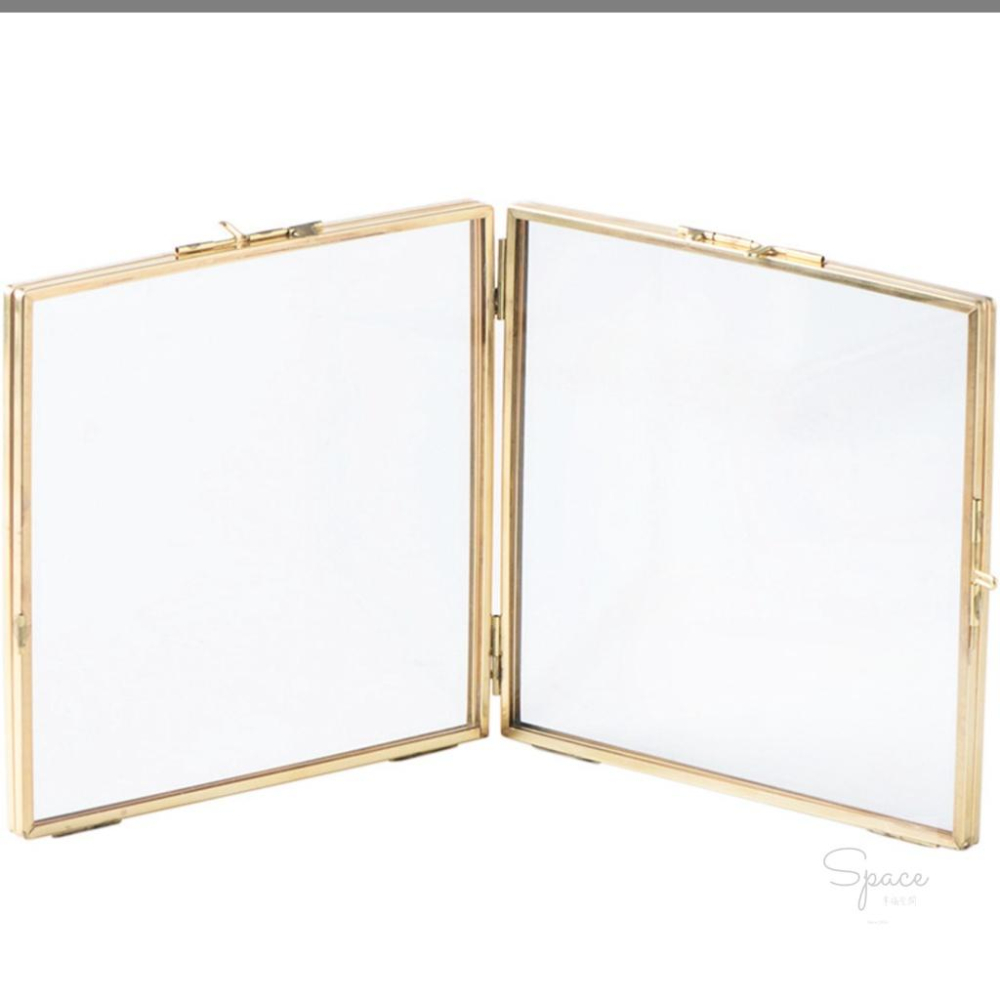 ｜Space幸福空間｜台灣現貨｜輕奢北歐金黃銅玻璃藝術相框 雙面展示 植物標本 展示架 玻璃相框 藝術相框-細節圖2