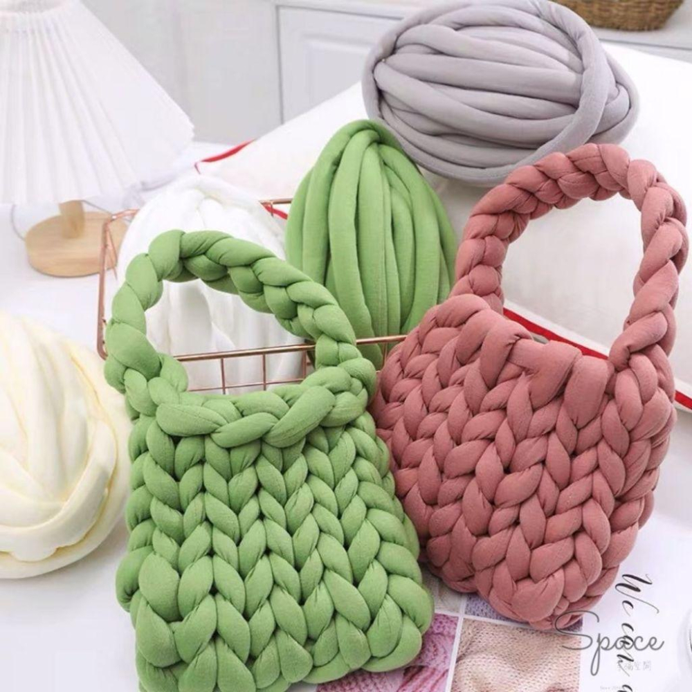 👑🇮🇸冰島毛線👑500g 冰島布條 編織毛線 DIY雲朵包  灌心棉  貓狗窩 包芯紗線 自織毯子 抱枕床圍 貓尾巴-細節圖5