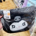 預購🐽日本代購 三麗鷗 Sanrio 絨毛 手提袋 便當袋 小包 HelloKitty 美樂蒂 庫洛米 布丁狗 帕恰狗-規格圖1