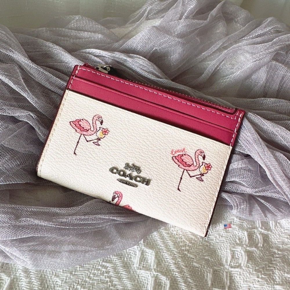 【Coach】小扁 零錢 票卡 卡夾 卡包 錢包 包包 小廢包 夏日渡假風逆襲， 紅鶴🦩v.s.海豚🐬你選哪一個-細節圖2