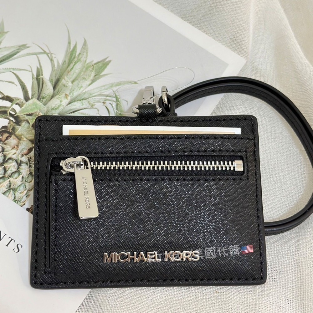 【MICHAEL KORS】MK 橫式 防刮皮 證件套 悠遊卡套 工作證 卡套 黑銀色 / 黑金色/奶茶-規格圖11