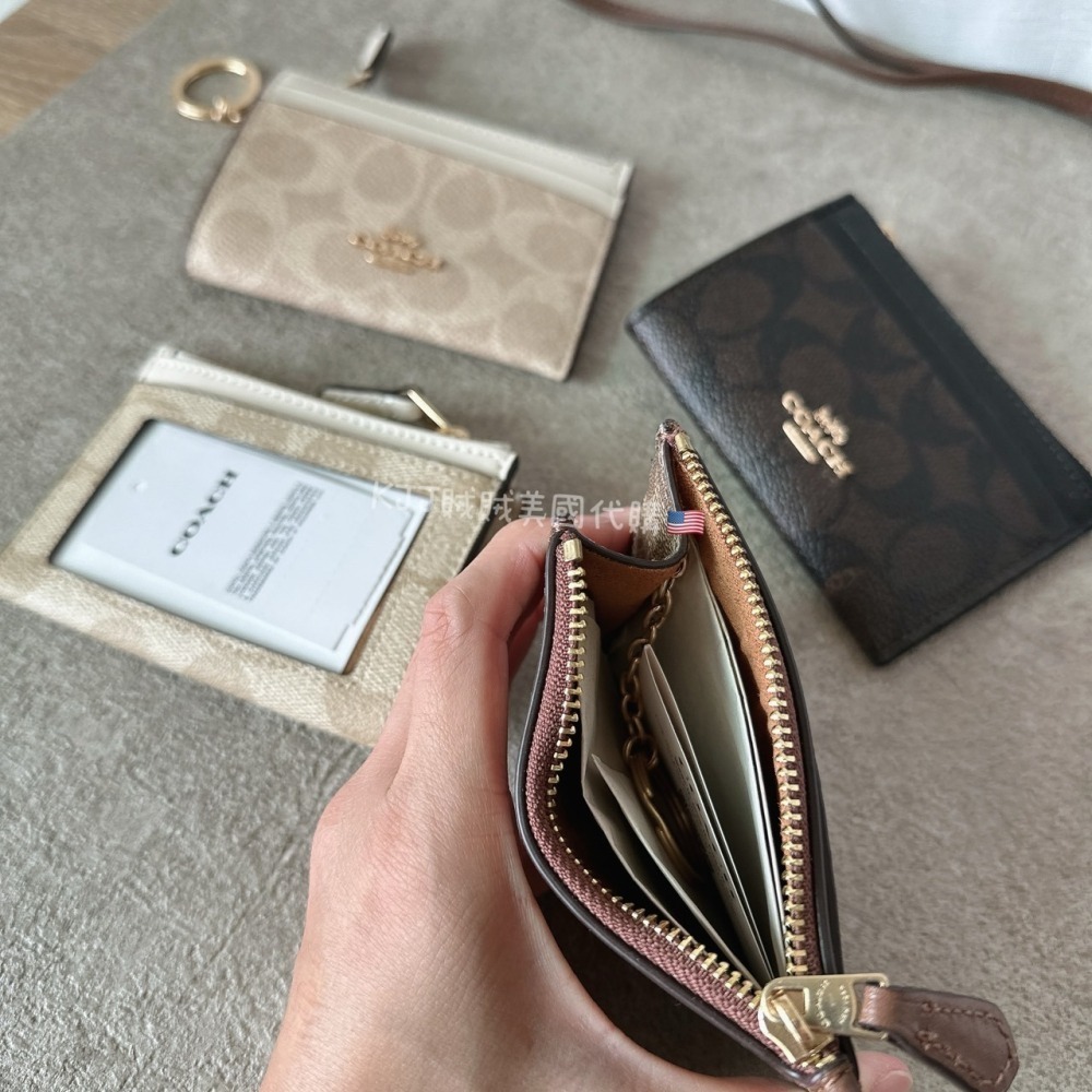 【Coach】 PVC 皮革 防刮 老花 扁扁 鑰匙 零錢包 包包-細節圖5