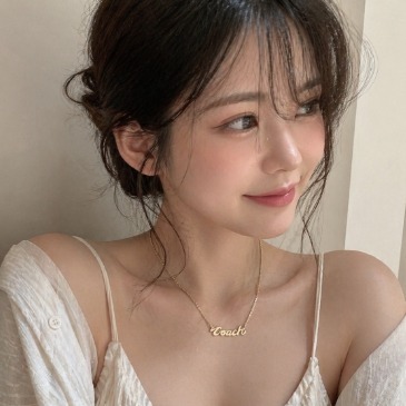 【Coach】 LOGO 字母 滿鑽 耳針 耳環 項鍊 飾品-細節圖2