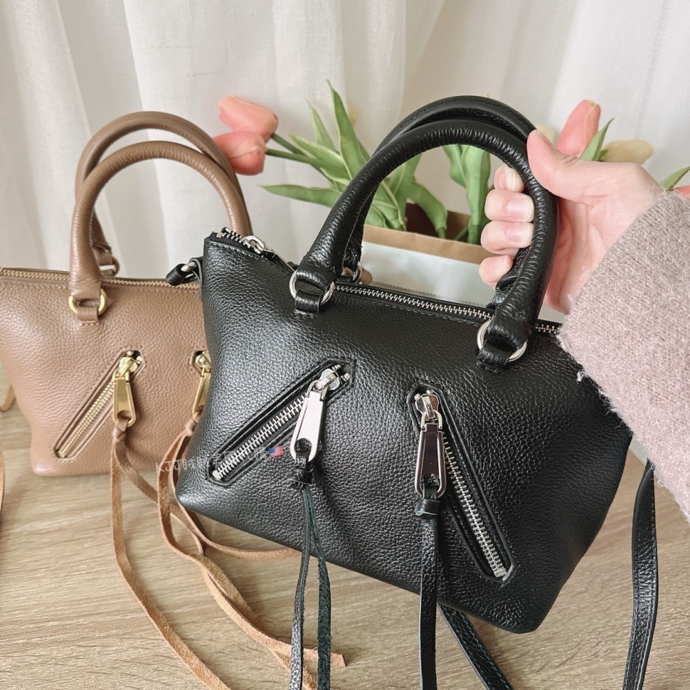 【Rebecca minkoff】 小機車包 手提 肩背 斜背 側背 黑 包包-細節圖2