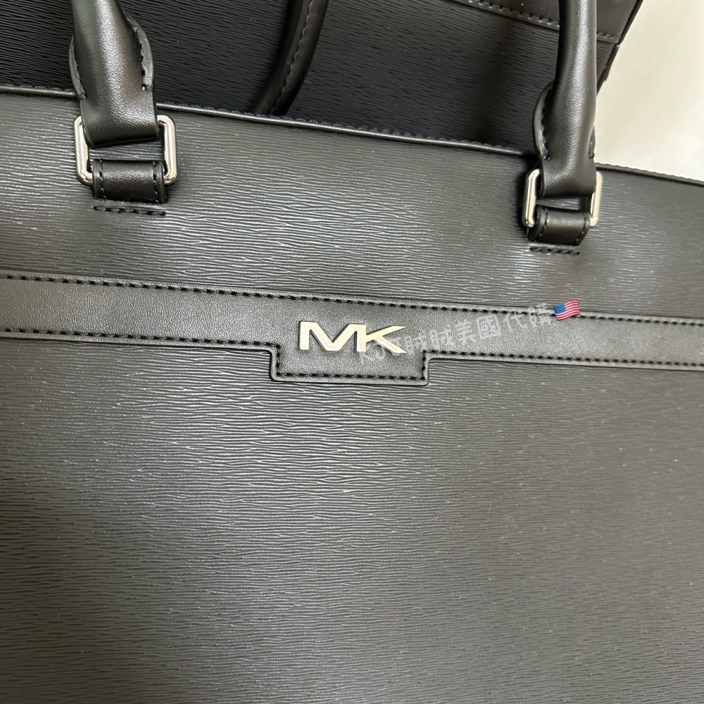 【MICHAEL KORS】MK 水波紋 防刮 皮革 手提 斜背 兩用 電腦 公事包 包包-細節圖8