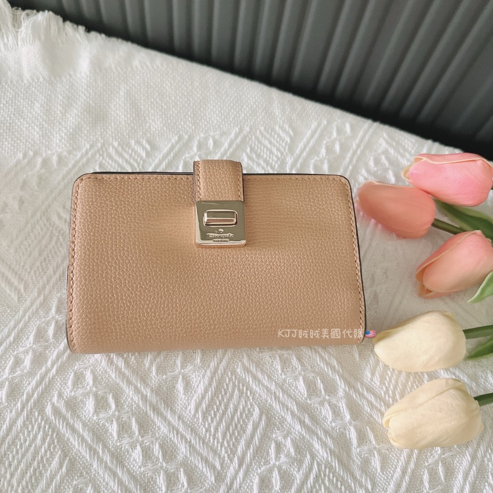 【Kate spade】KS Phoebe 粒面 皮革 雙折 撞色 旋鎖釦式 中夾 包包-規格圖5