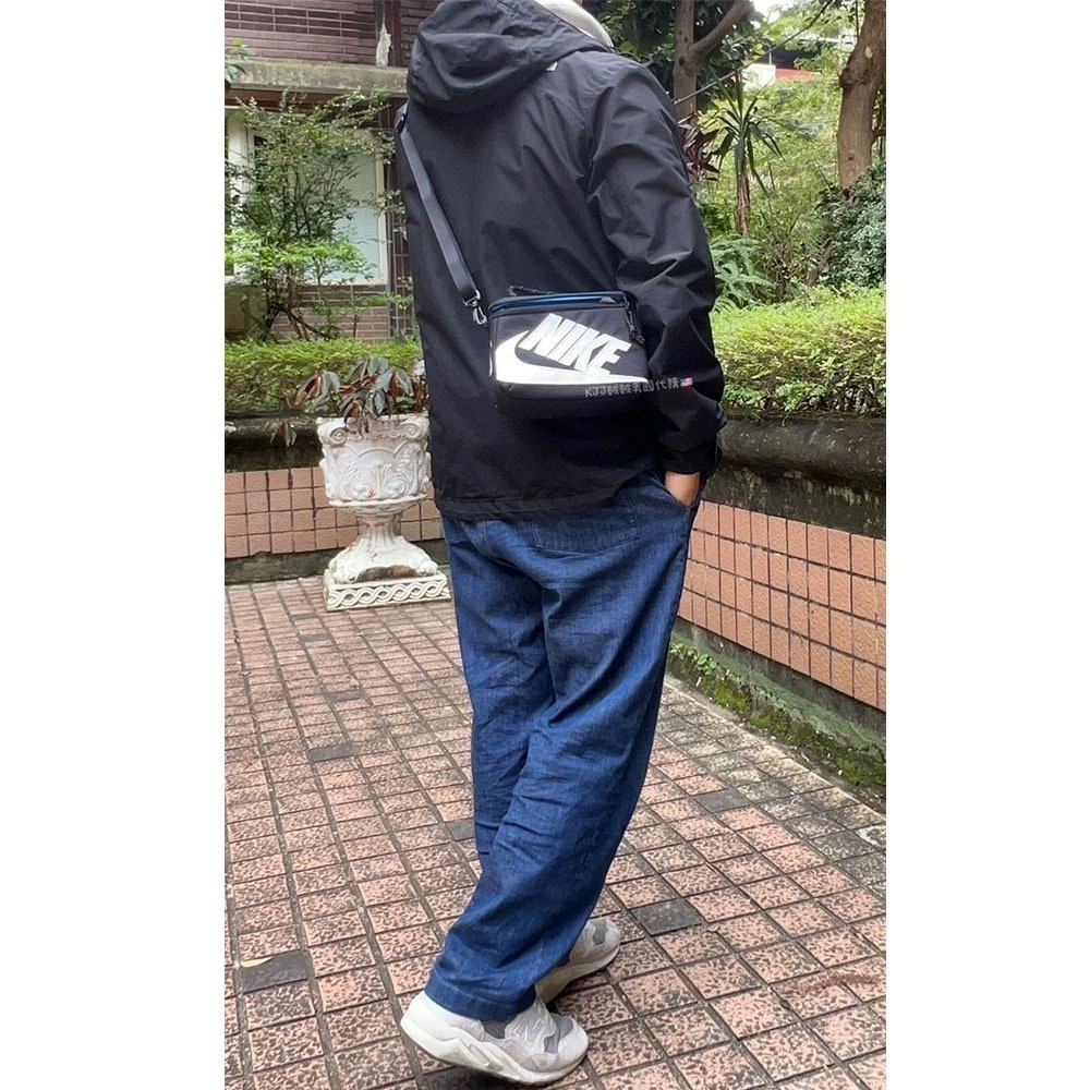 【Nike】鞋盒 盒子 相機包 斜背包 包包-細節圖3
