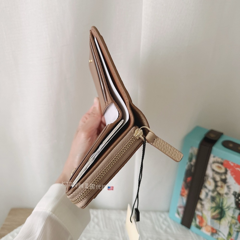 【MJ】荔枝紋對開拉鍊短夾-奶茶色-細節圖5