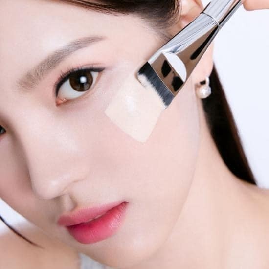 韓國【WAKEMAKE】一字型粉底刷-細節圖3