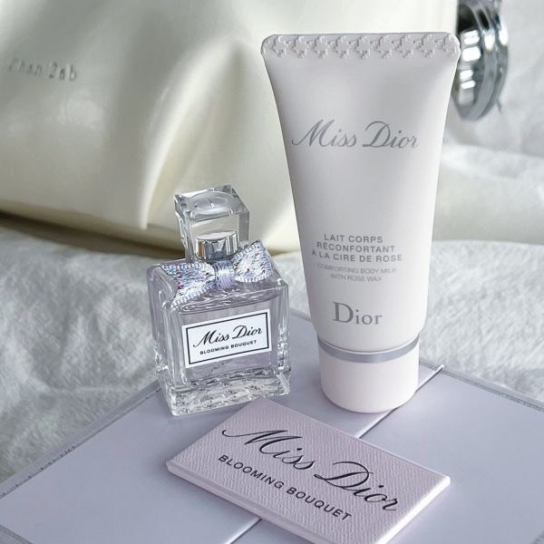 【Dior】花樣 迪奧 香氛 禮盒組 (花漾迪奧淡香水 5ml/玫瑰潤膚乳液 20ml)-細節圖3