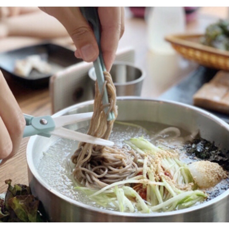 A BaO ! 韓國代購 寶寶食物剪 外出攜帶 附收納盒 食物剪刀 副食品 食物剪 陶瓷剪刀 4色-細節圖9