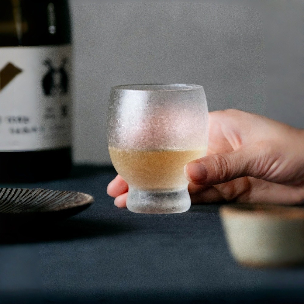 日本 ADERIA みぞれ 霧耀日本酒杯 145ml｜特殊霧面結晶加工｜視覺涼感技術｜單入零售｜星羽默小舖-細節圖2