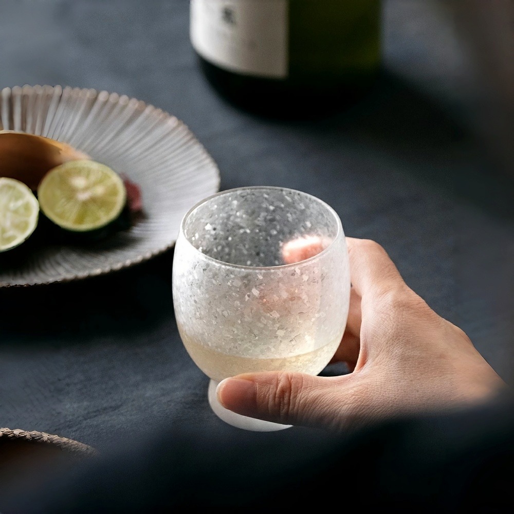 日本 ADERIA みぞれ 霧耀日本酒杯 145ml｜特殊霧面結晶加工｜視覺涼感技術｜單入零售｜星羽默小舖-細節圖3