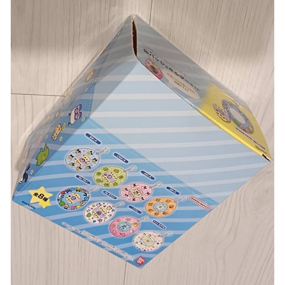 塔麻歌子 大徽章別針+保護套吊飾組合 罐章 Tamagotchi 塔麻可吉 電子雞 57mm-細節圖3