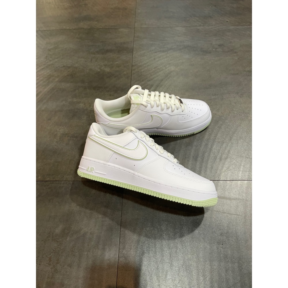 🌹斑馬團🌹Nike Air Force 1復古籃球鞋/男鞋/百搭/時尚/必強款/搶手/限量/DV0788-105-細節圖4