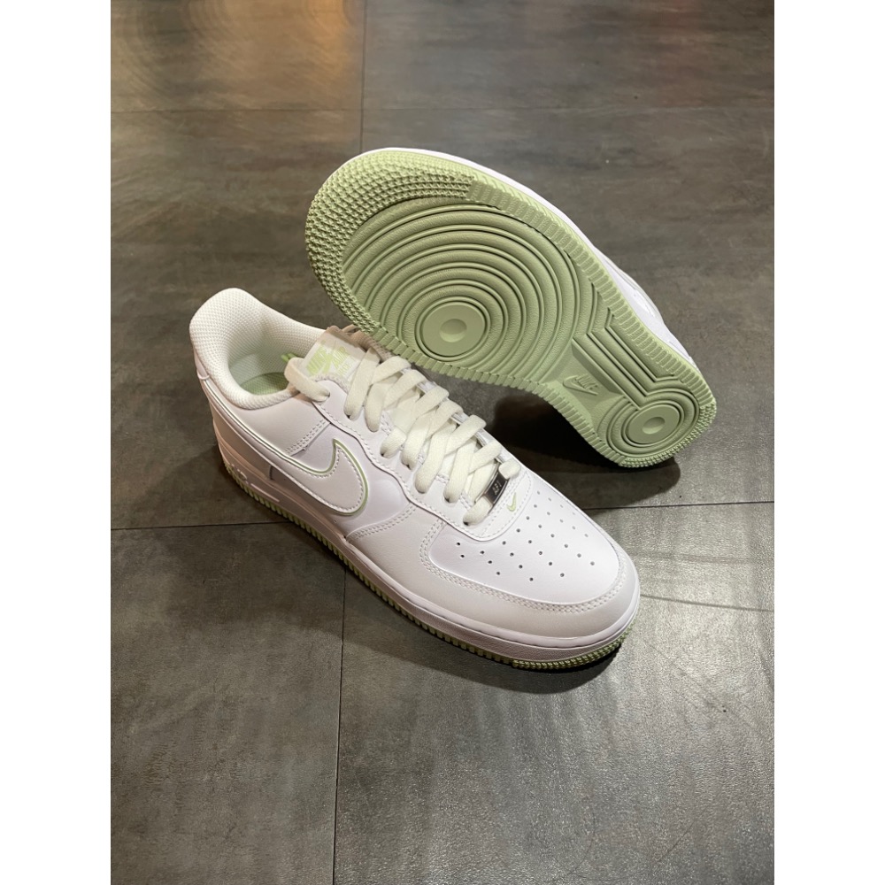 🌹斑馬團🌹Nike Air Force 1復古籃球鞋/男鞋/百搭/時尚/必強款/搶手/限量/DV0788-105-細節圖6