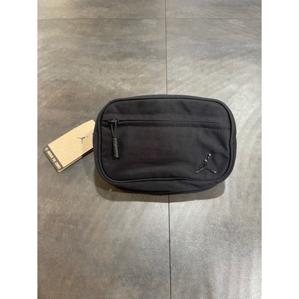 🌹斑馬團🌹Nike 小側背包/小包/百搭/輕巧/搶手貨/潮流/時尚/簡單/必備單品/JD2413046AD-001-細節圖4