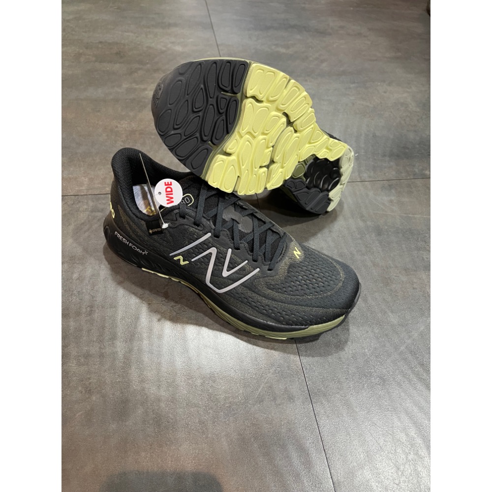 🌹斑馬團🌹Newbalance 880慢跑鞋/男鞋/女鞋/Gore-Tex/2E/防水/寬楦頭/M880GL13-細節圖4