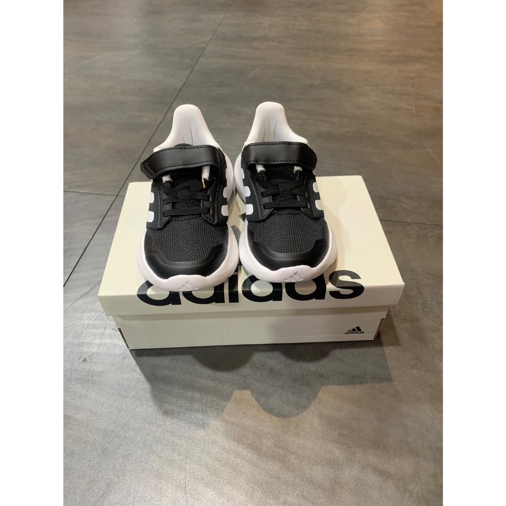 🌹斑馬團🌹Adidas 慢跑鞋/中童鞋/童鞋/柔軟舒適/搶手/透氣/方便/免綁鞋帶/魔鬼氈/輕量/百搭/IE5983-細節圖3