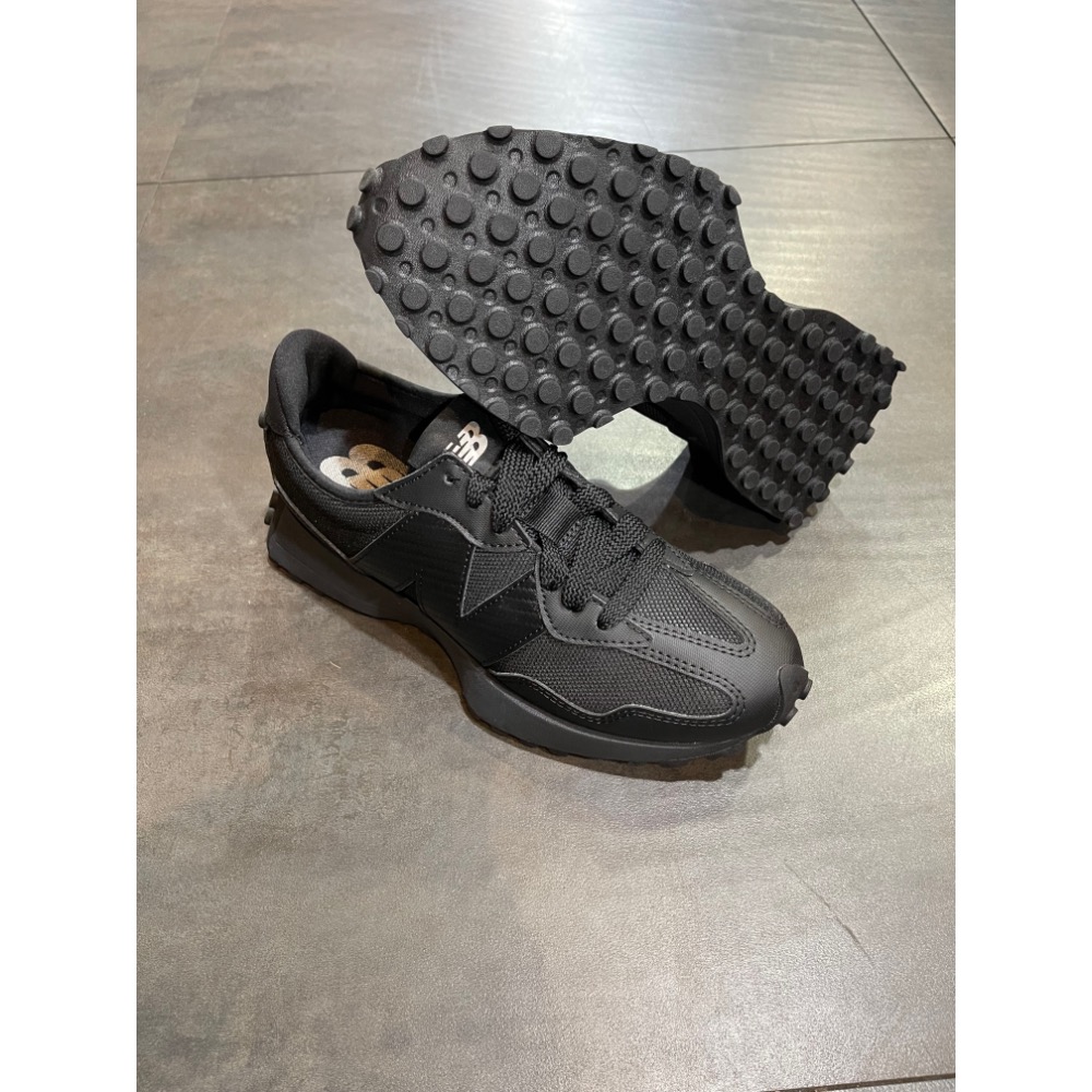 🌹斑馬團🌹搶手貨🎉Newbalance 327 慢跑鞋/男鞋/女鞋/全尺寸/復古舒適/時尚潮流/U327SCA-細節圖5
